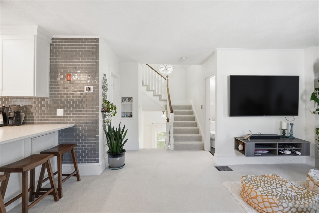 19 Sherman St # 2