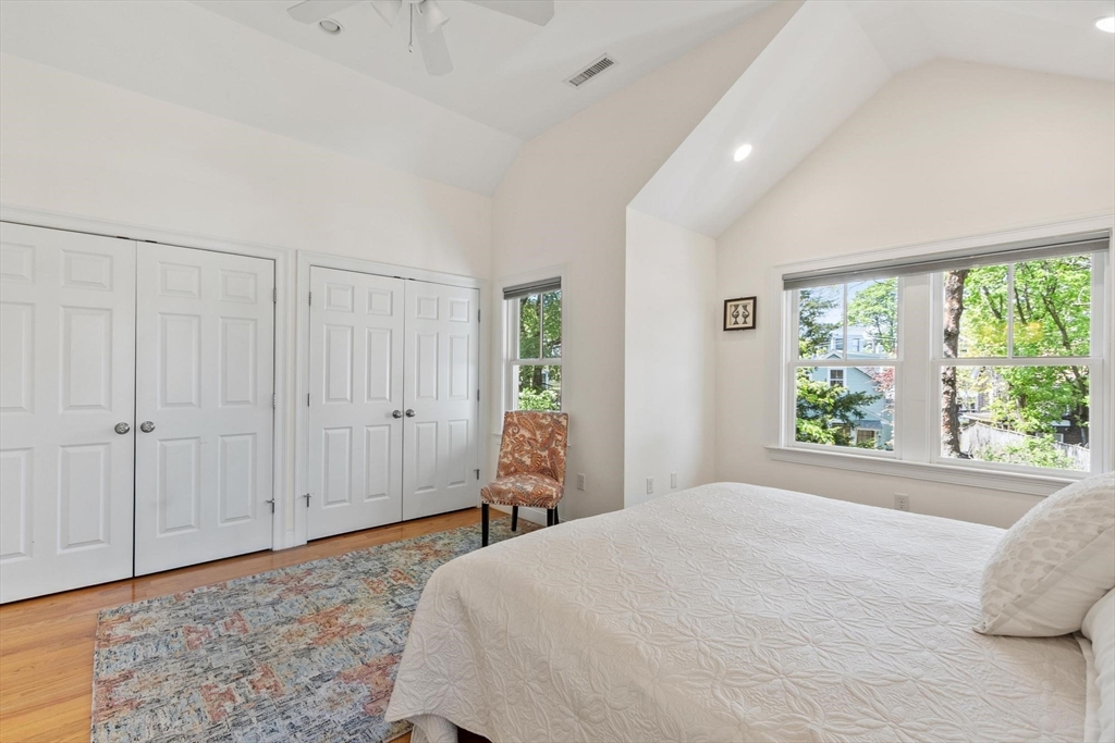 11 Brookford St # 11