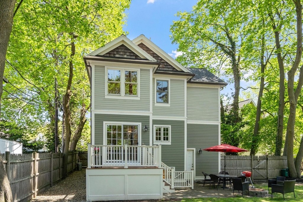 11 Brookford St # 11