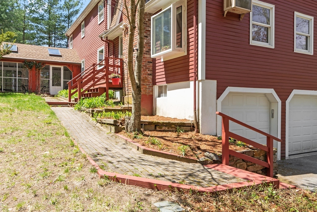 14 Minot Avenue