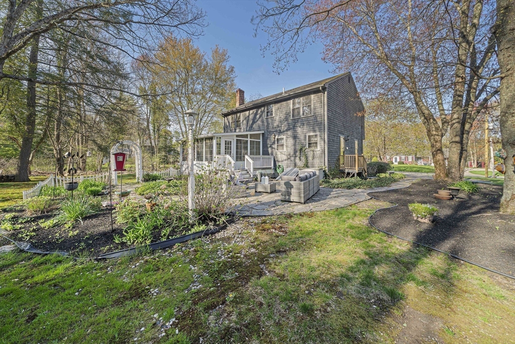 110 Country Rd