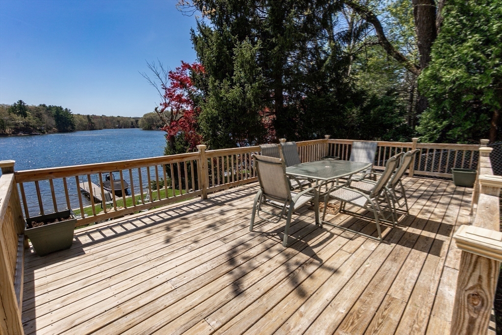 63 Fort Meadow Dr