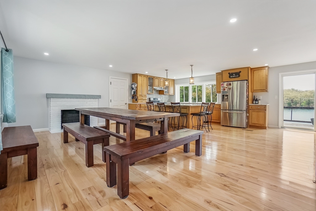63 Fort Meadow Dr