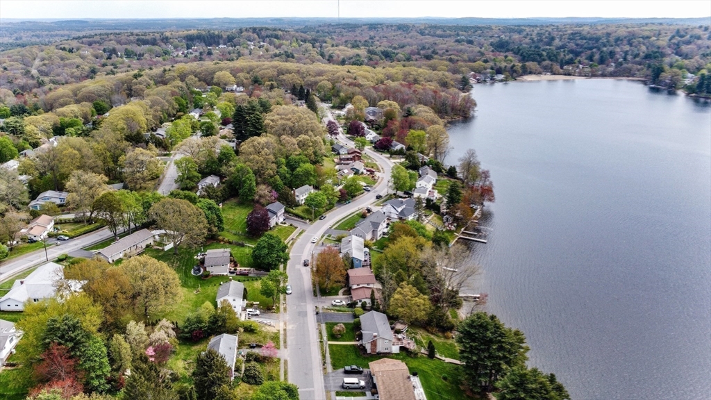 63 Fort Meadow Dr
