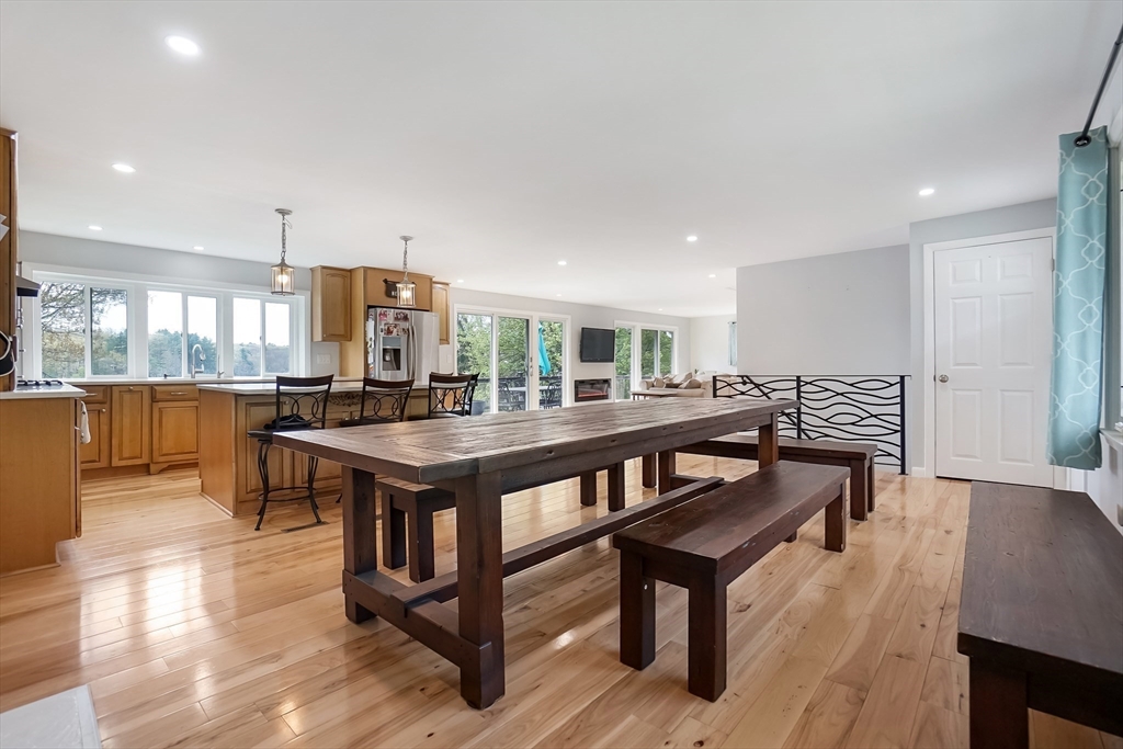 63 Fort Meadow Dr