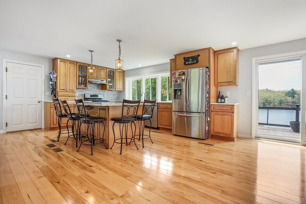 63 Fort Meadow Dr