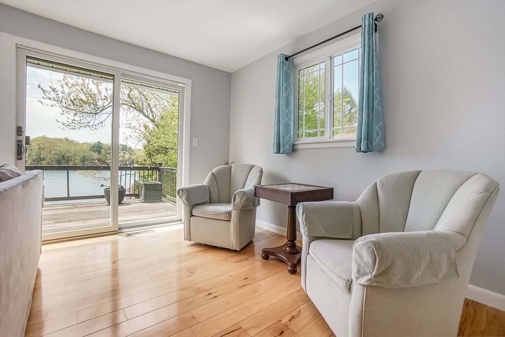 63 Fort Meadow Dr