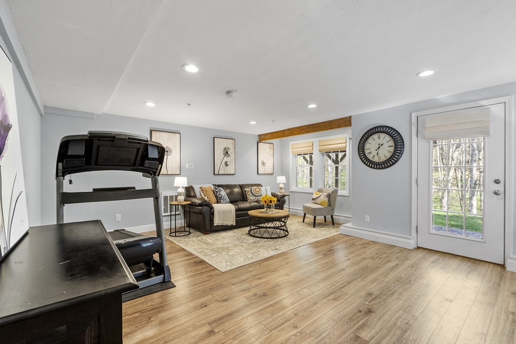 105 Dudley Rd # 105