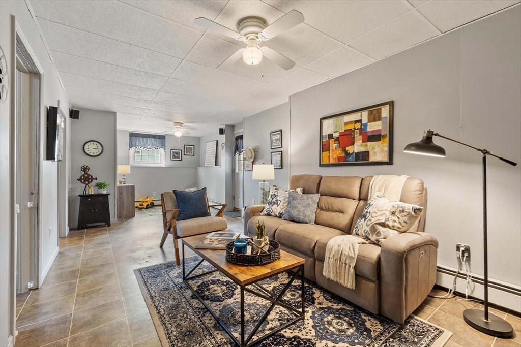 13 Groton Shirley Rd