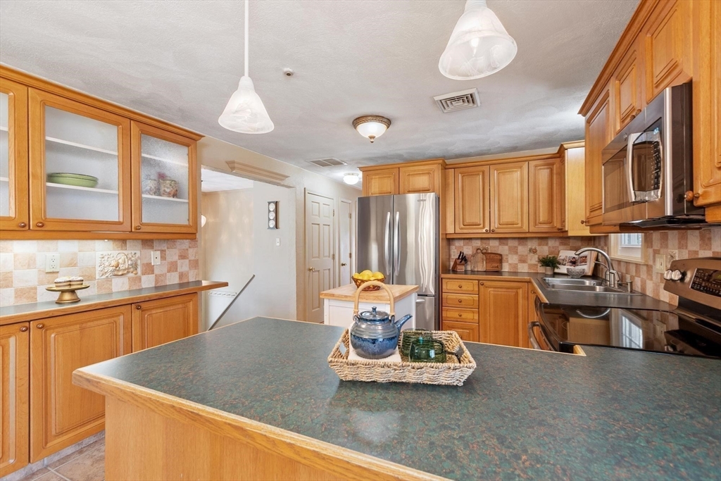 13 Groton Shirley Rd