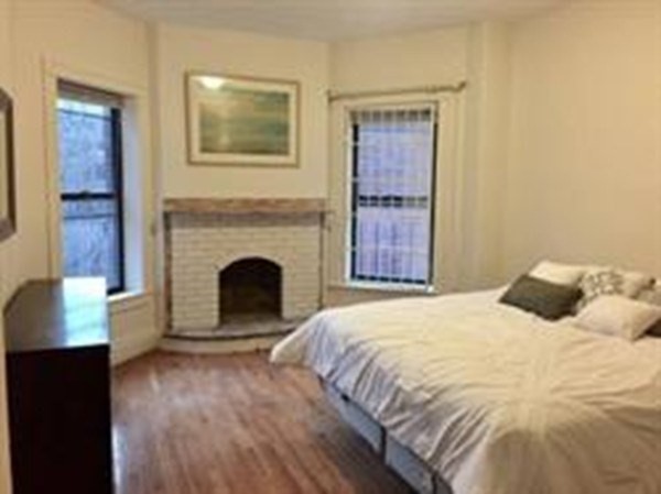 49 Massachusetts Ave # 2