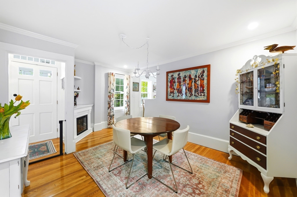 11 Beacon St