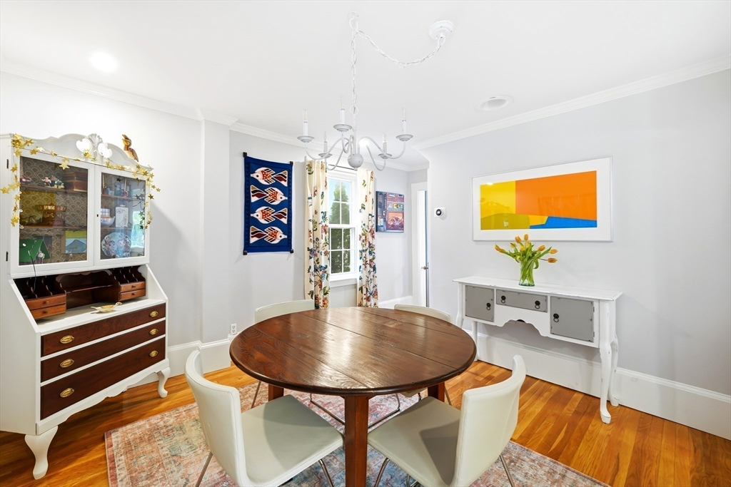 11 Beacon St