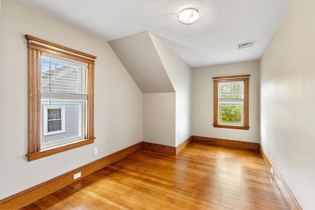 19 Brooklawn Terrace