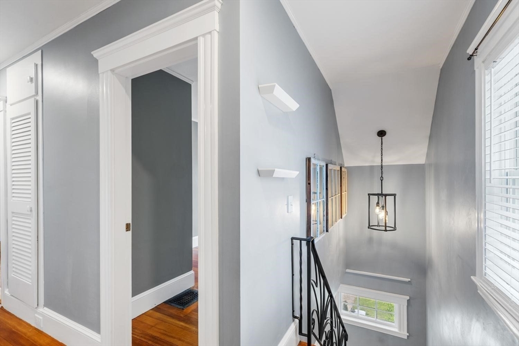 19 Brooklawn Terrace