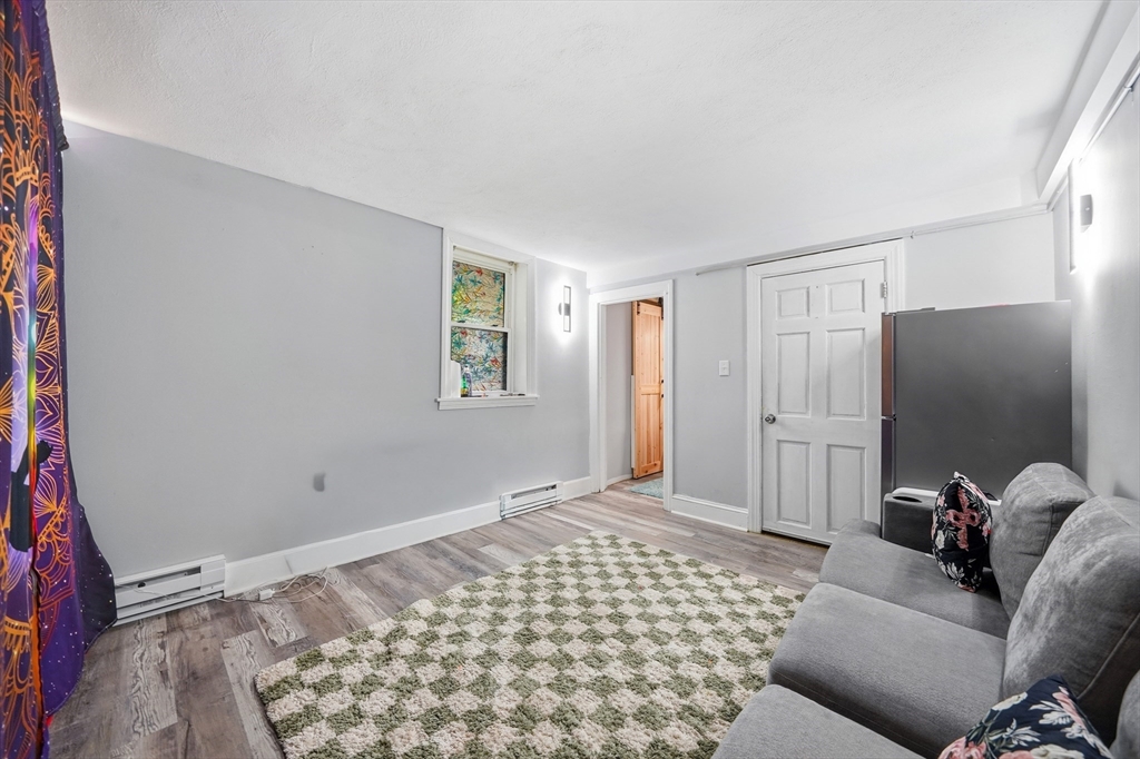 253 Lexington St