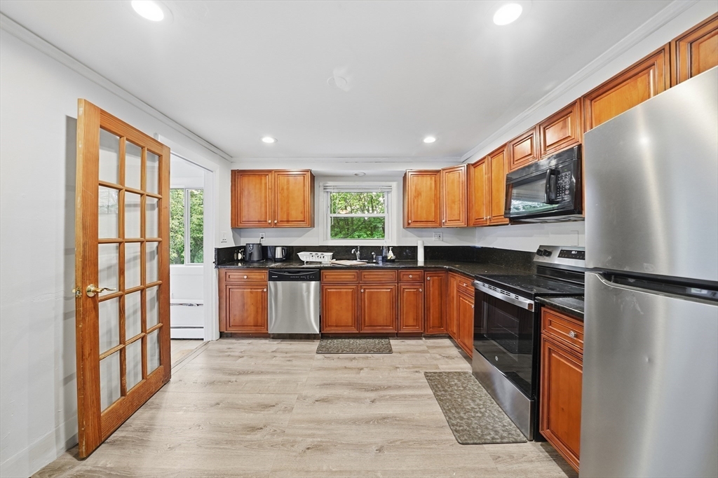 253 Lexington St