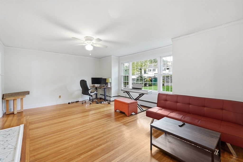 253 Lexington St