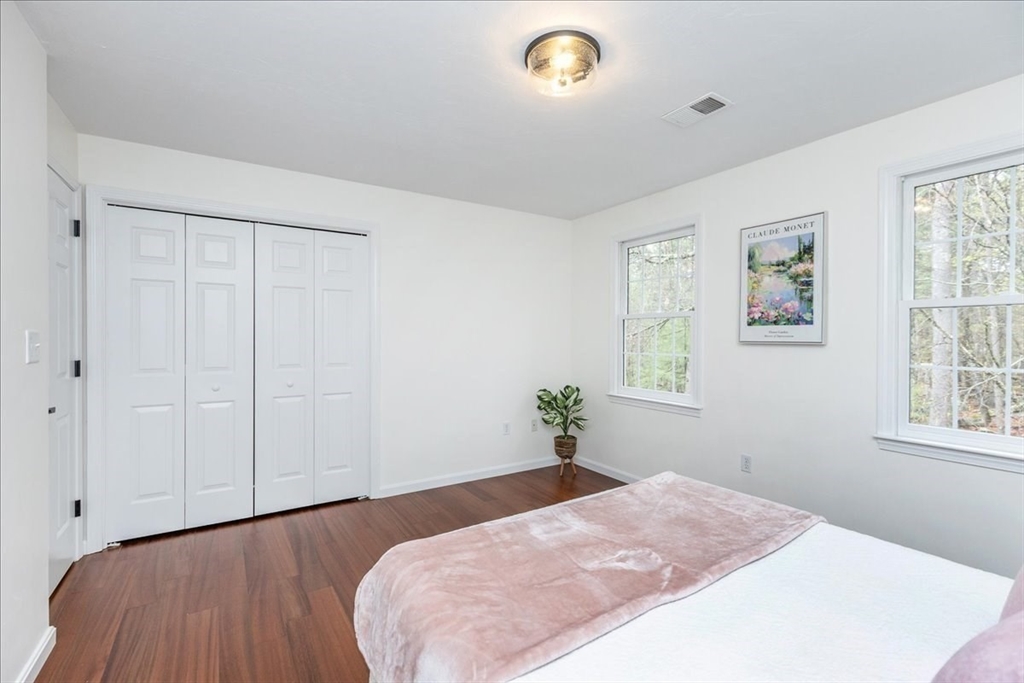 16 Shipley Cir
