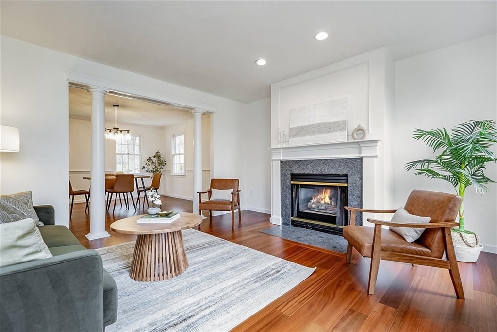 16 Shipley Cir