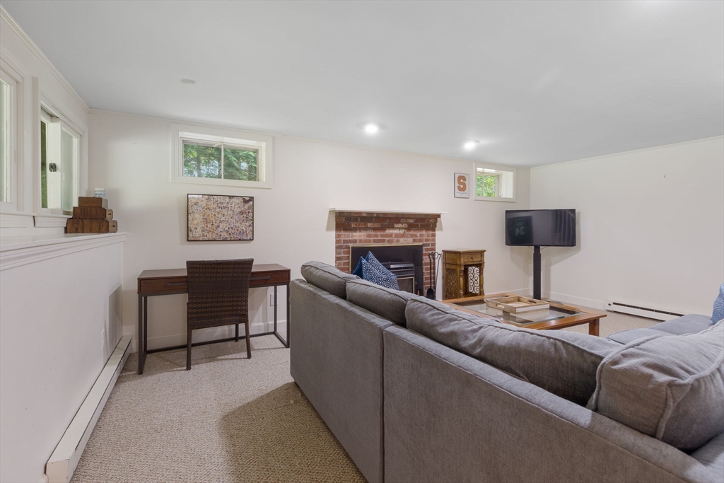 166 Red Acre Rd