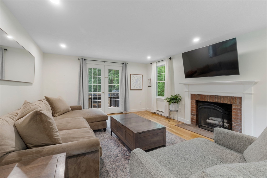 166 Red Acre Rd