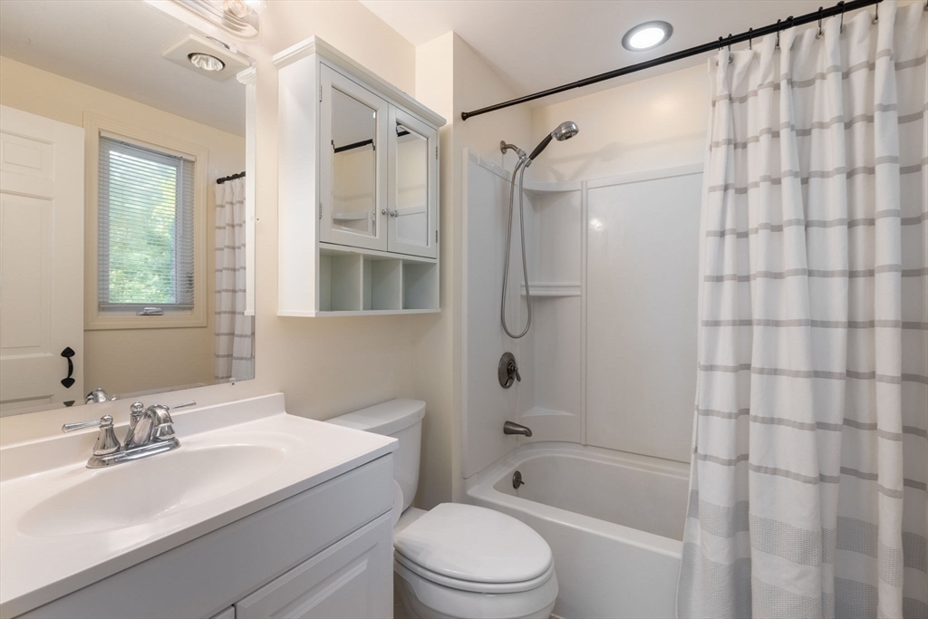 166 Red Acre Rd