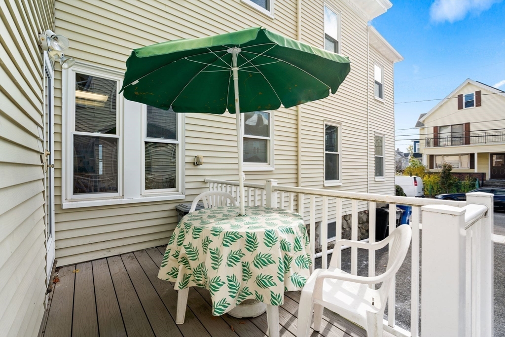 337 Newton Street # 4 Unit: #4