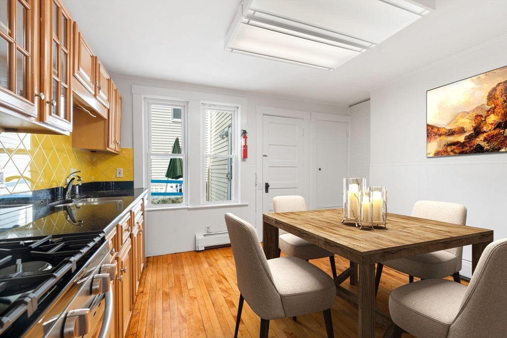 337 Newton Street # 4 Unit: #4
