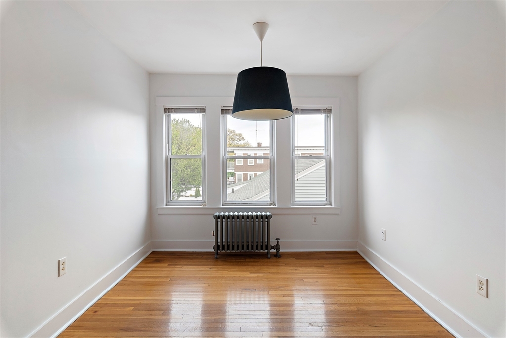 699 Hyde Park Ave # 6