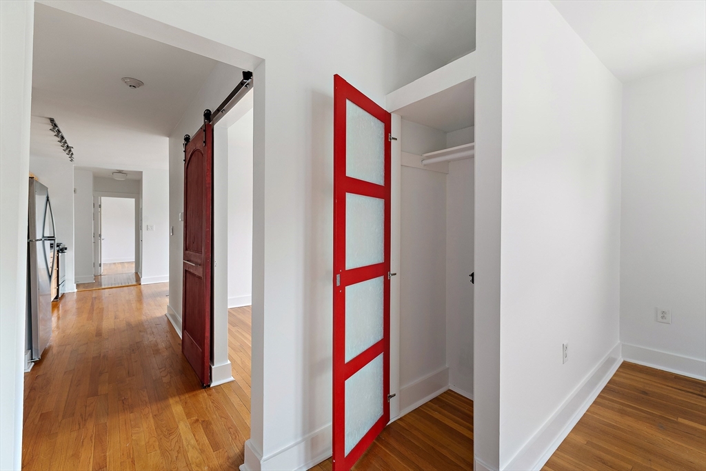699 Hyde Park Ave # 6
