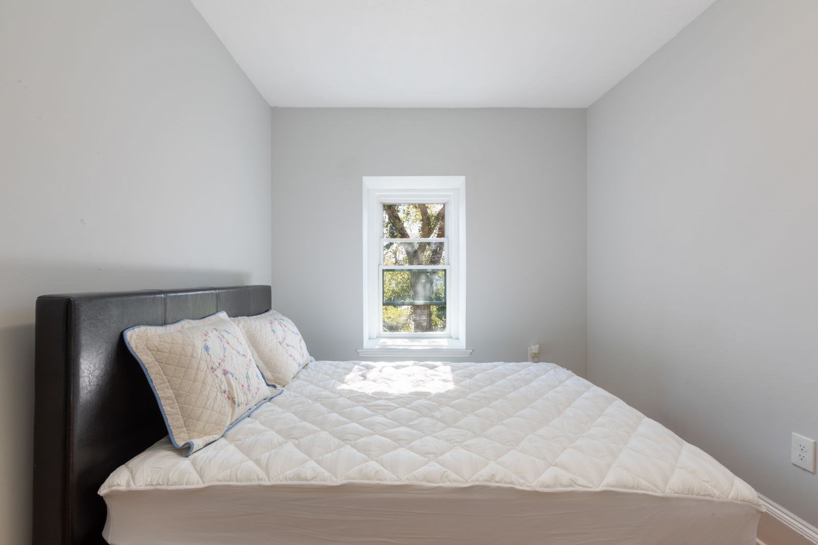 94 Mount Pleasant Avenue # 2