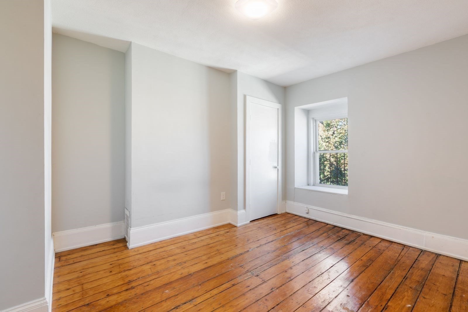 94 Mount Pleasant Avenue # 2