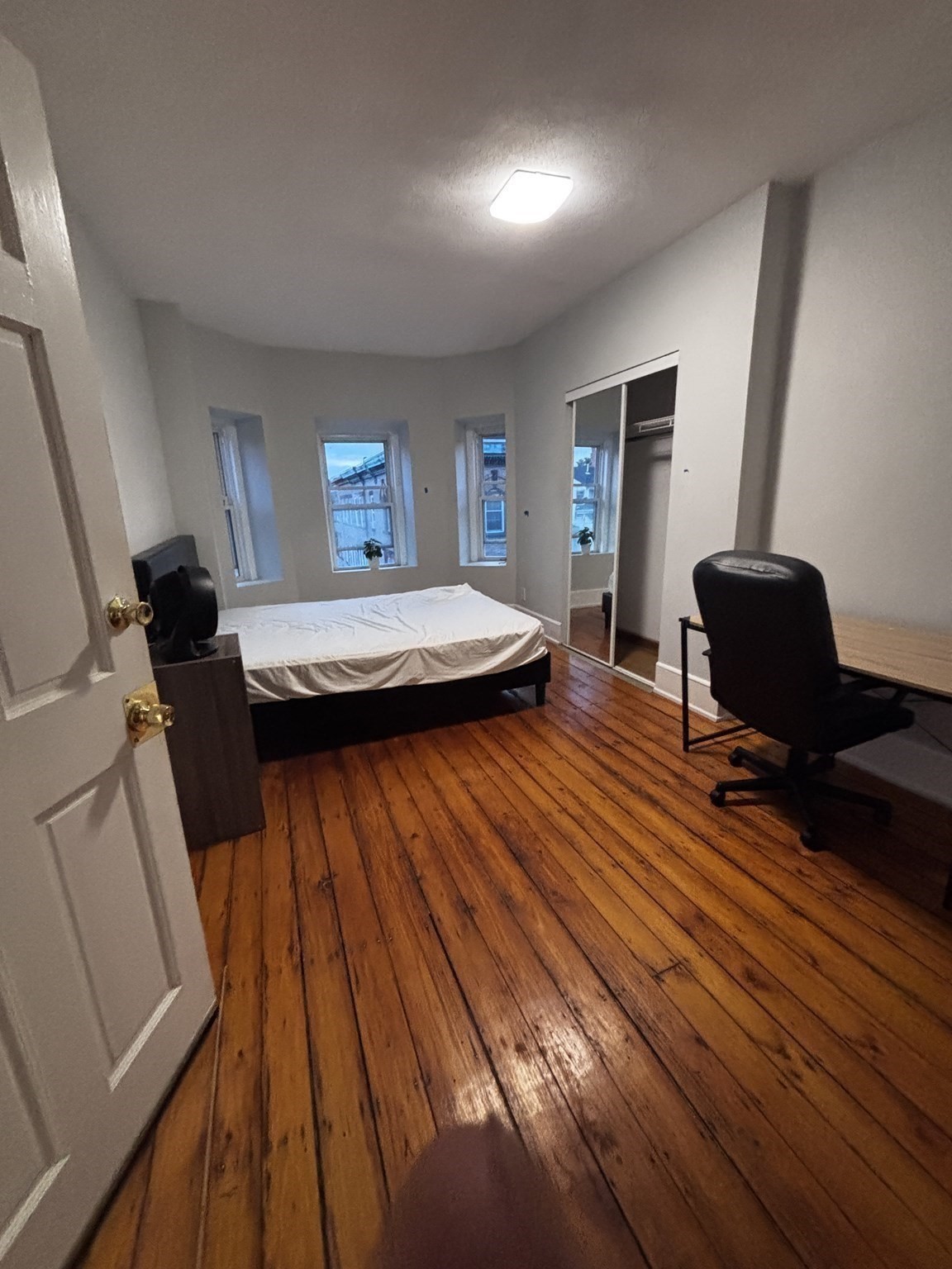 94 Mount Pleasant Avenue # 2