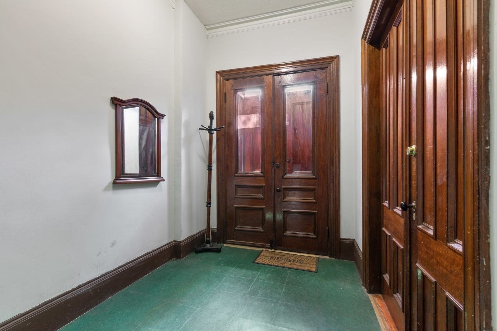 94 Mount Pleasant Avenue # 2
