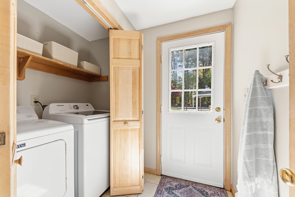 6 Edmunds Way