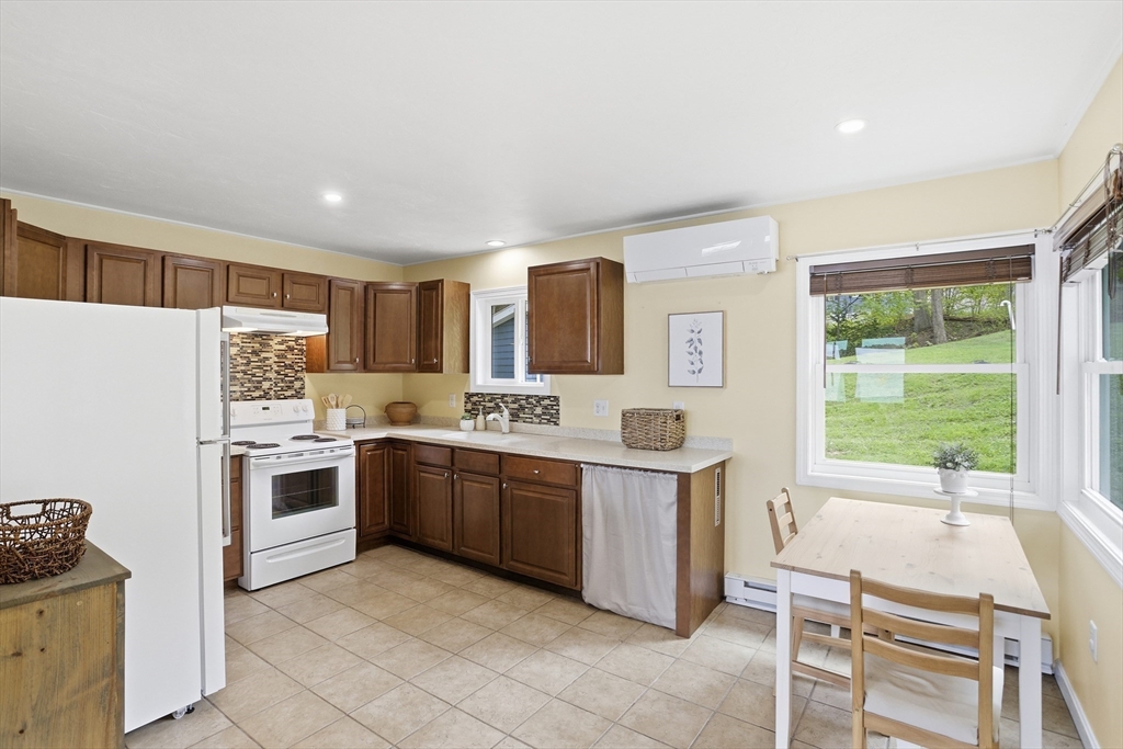 32 Hemlock Drive