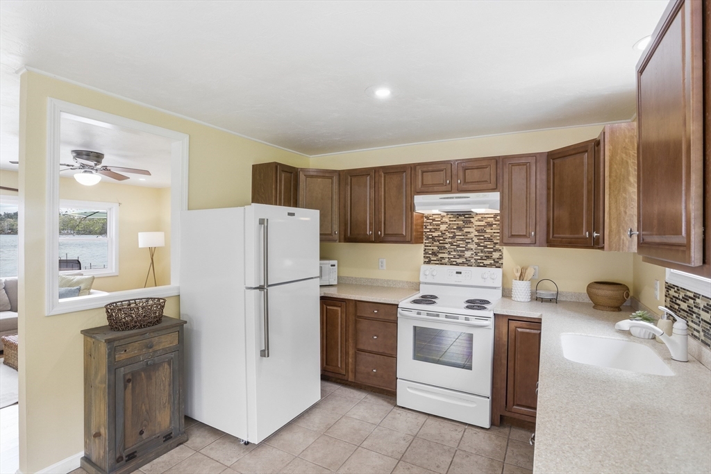 32 Hemlock Drive