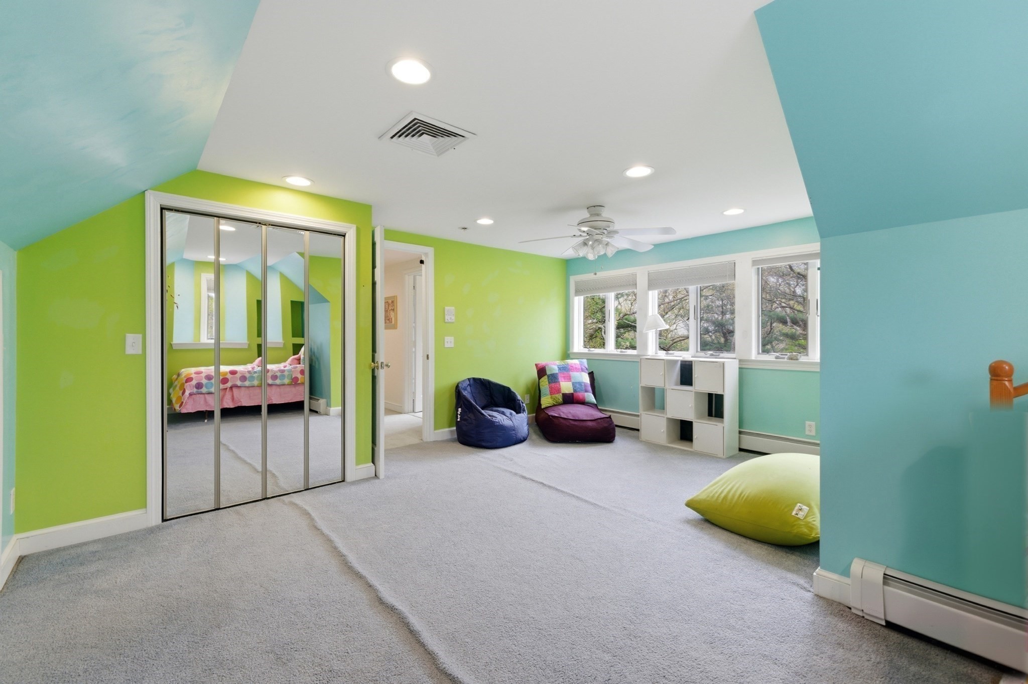 9 Woodcliffe Road