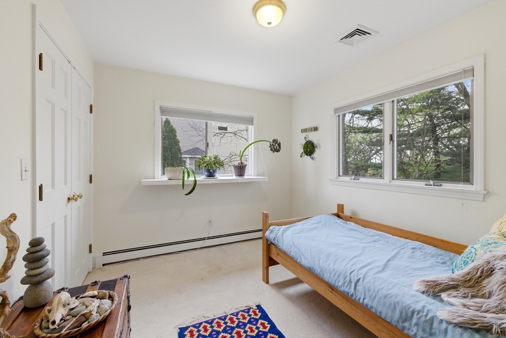 9 Woodcliffe Road