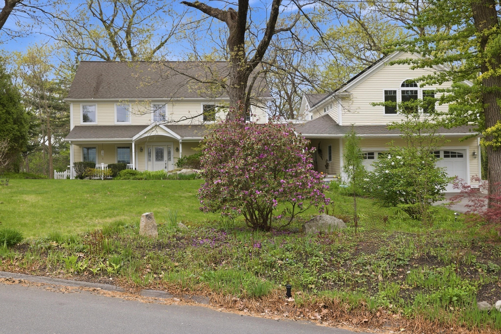 9 Woodcliffe Road