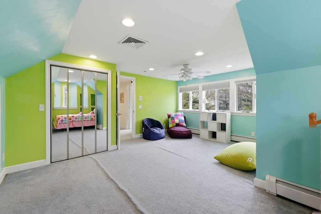 9 Woodcliffe Road