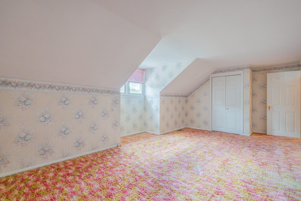 25 Windward Rd