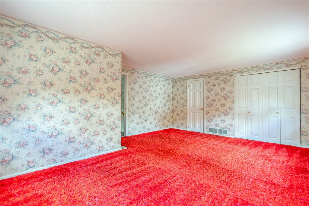 25 Windward Rd