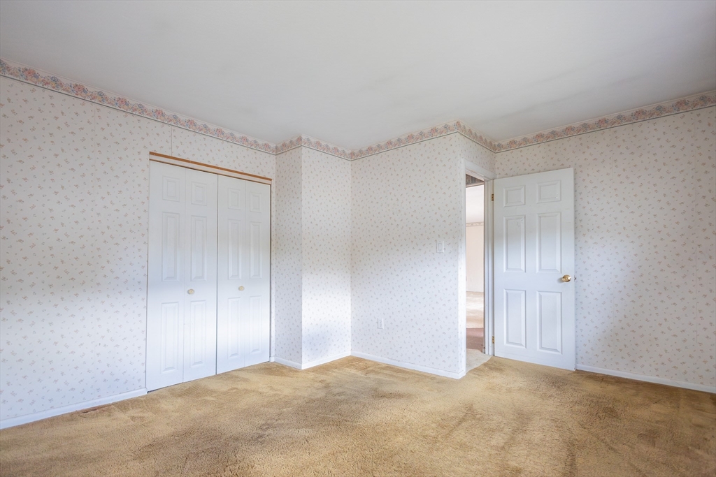 25 Windward Rd