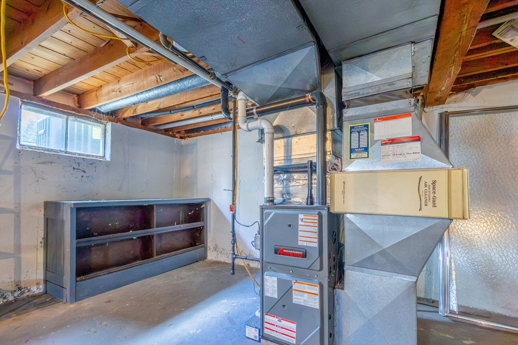 25 Windward Rd