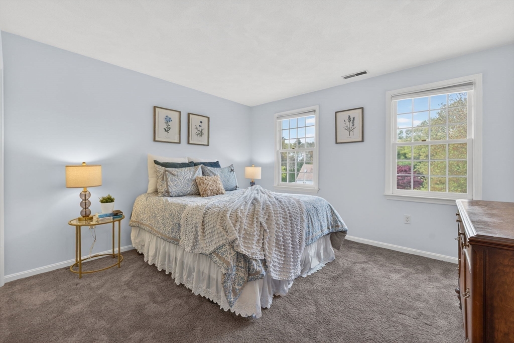 2 Stouffer Cir