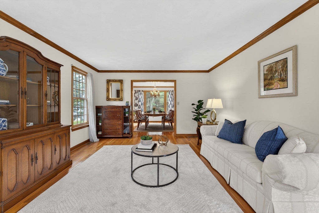2 Stouffer Cir