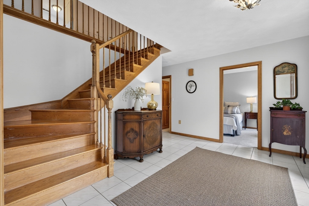 2 Stouffer Cir