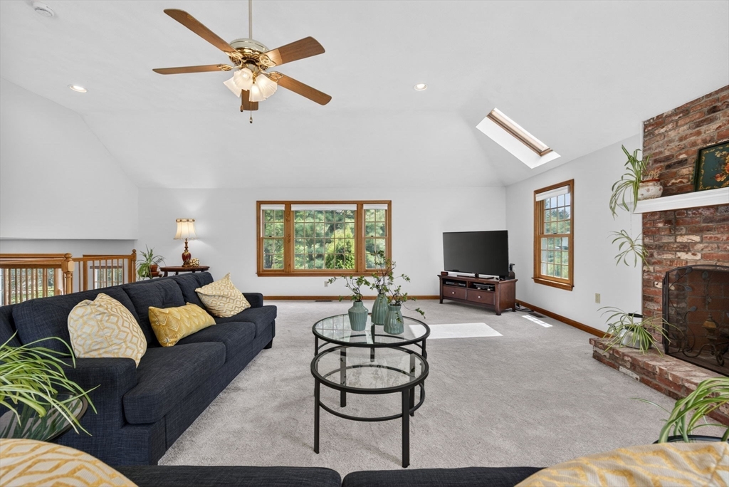 2 Stouffer Cir